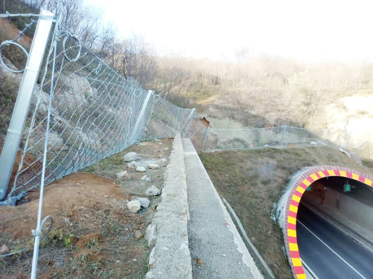 连霍高速高速公路三门峡事故多发段抢险工程-wps图片.jpg